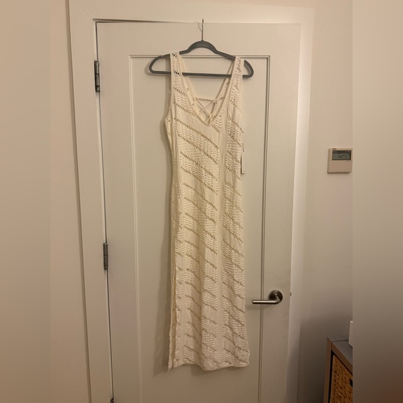 Red Carter Kore Crochet Maxi Cover-Up Dress | White | NWT - Picture 4 of 7